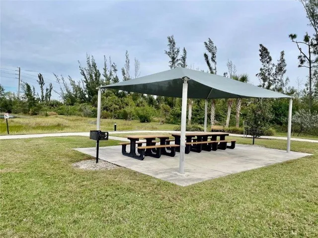 $4,000 | 7104 West Lenox Circle, Punta Gorda, FL 33950