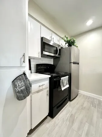 $279,000 | 2902 Cole Street, Unit 311, Austin, TX 78705
