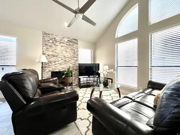 $279,000 | 2902 Cole Street, Unit 311, Austin, TX 78705