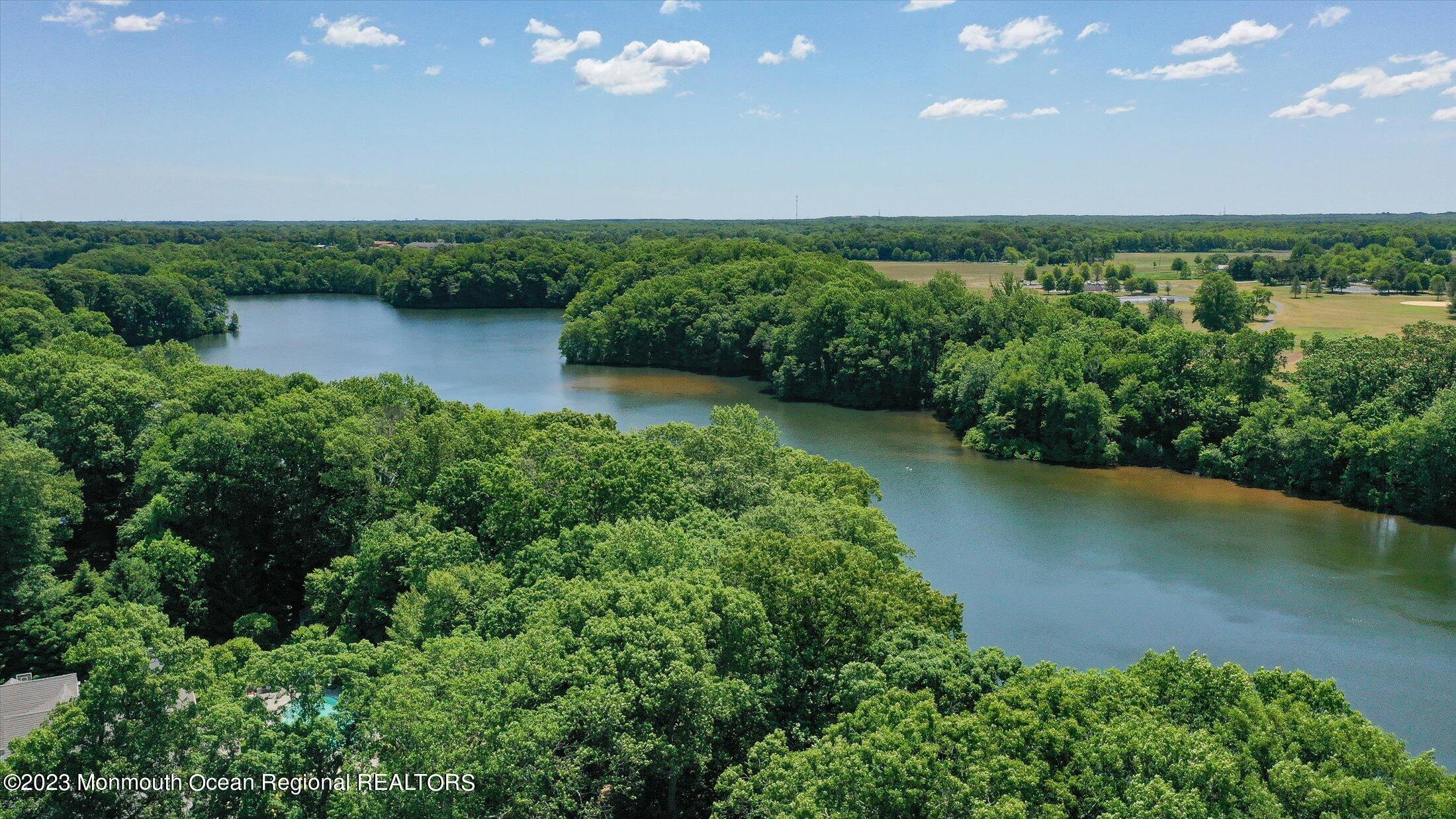 18 Rivers Edge Drive Colts Neck, NJ 07722 - Photo 6 of 58 Reservoir