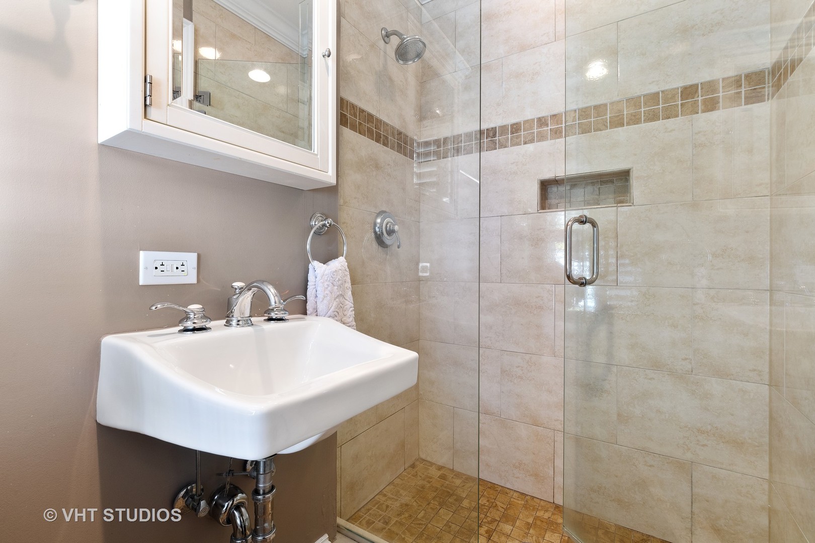 877 Boal Parkway Winnetka, IL 60093 - Photo 27 of 35