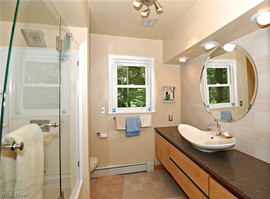 3959 Cardinal Road Akron, OH 44333 - Photo 14 of 22