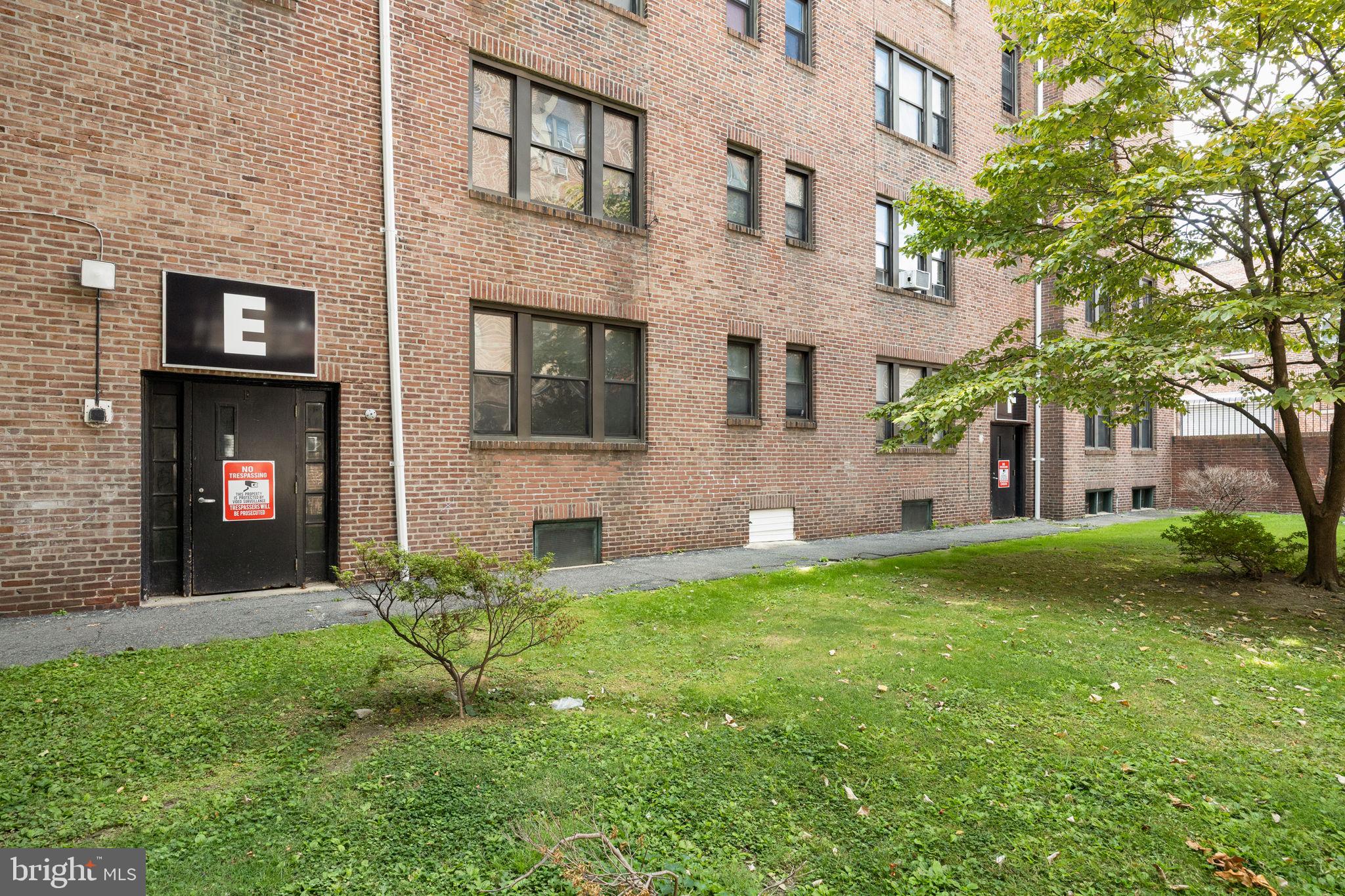 7250 Chestnut Street, Unit E 301 Upper Darby, PA 19082 - Photo 6 of 17