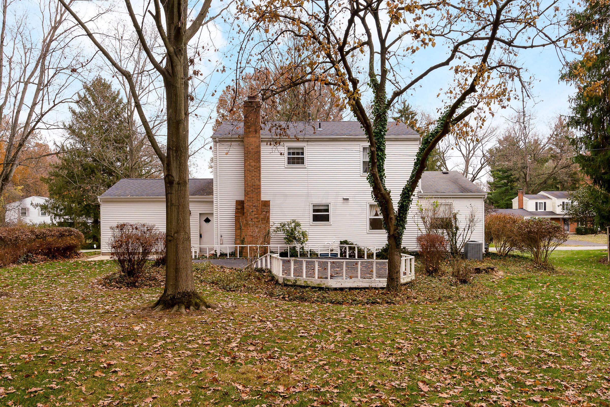 771 Old Farm Road Columbus, OH 43213 - Photo 4 of 26 Gallery Image 4
