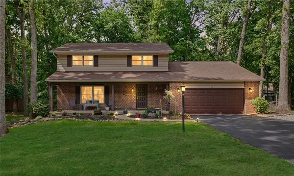 $269,900 | 44 South Shorewood Drive, Danville, IL 61832