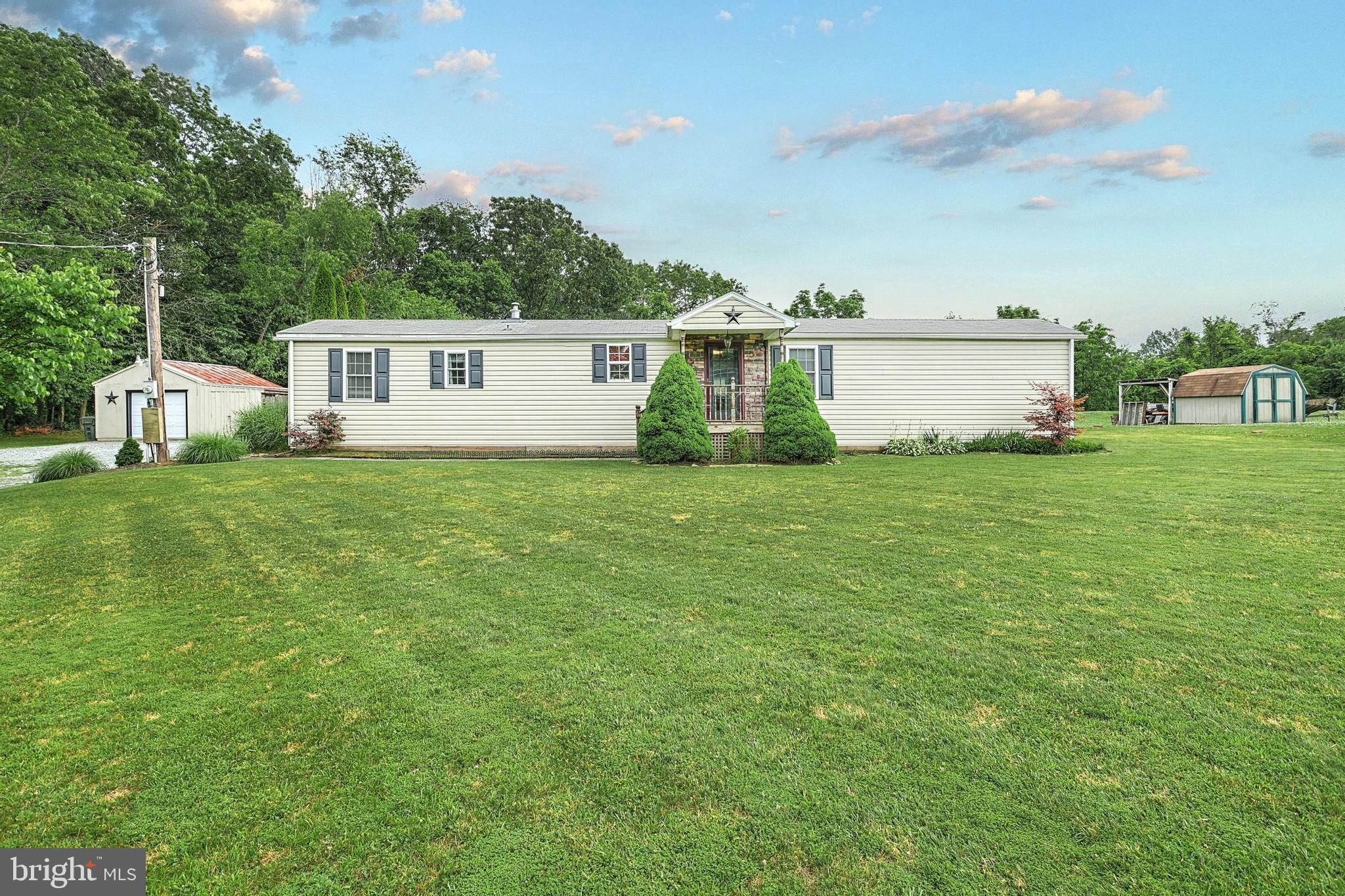 880 Pleasant Grove Road Red Lion, PA 17356 - Photo 1 of 32 Gallery Image 1