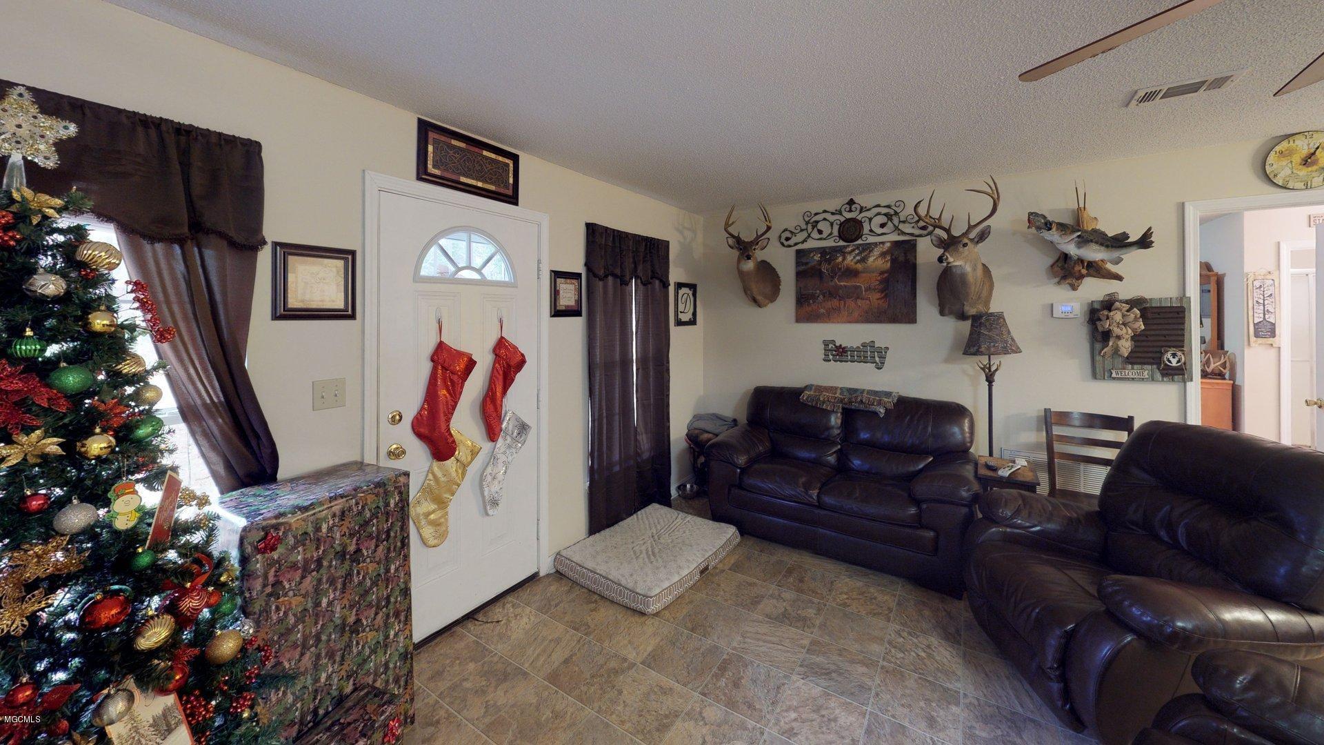 199 Jim Miller Road Leakesville, MS 39451 - Photo 3 of 14 02