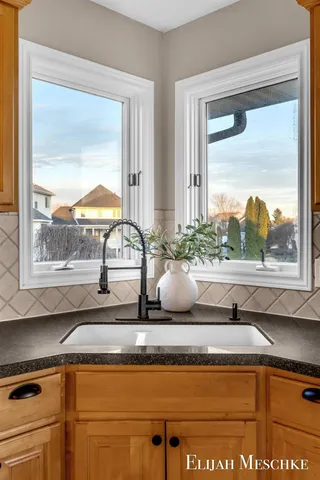 $499,900 | 5664 Nancy Drive Southwest, Wyoming, MI 49418