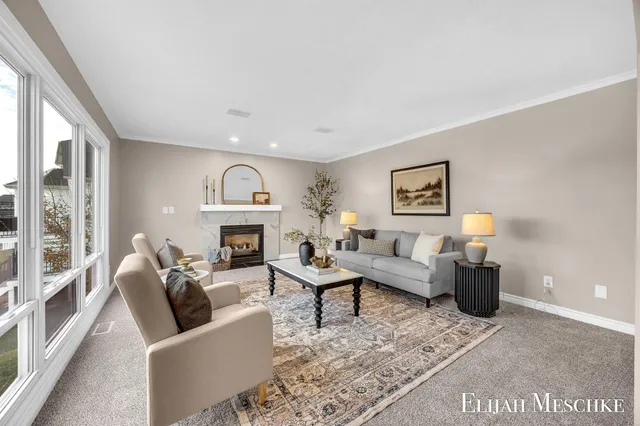 $499,900 | 5664 Nancy Drive Southwest, Wyoming, MI 49418