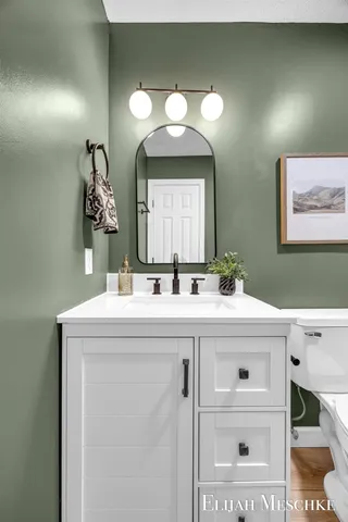 $499,900 | 5664 Nancy Drive Southwest, Wyoming, MI 49418