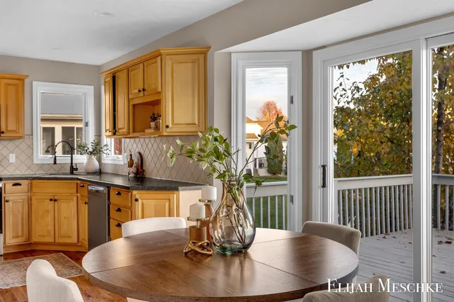 $499,900 | 5664 Nancy Drive Southwest, Wyoming, MI 49418