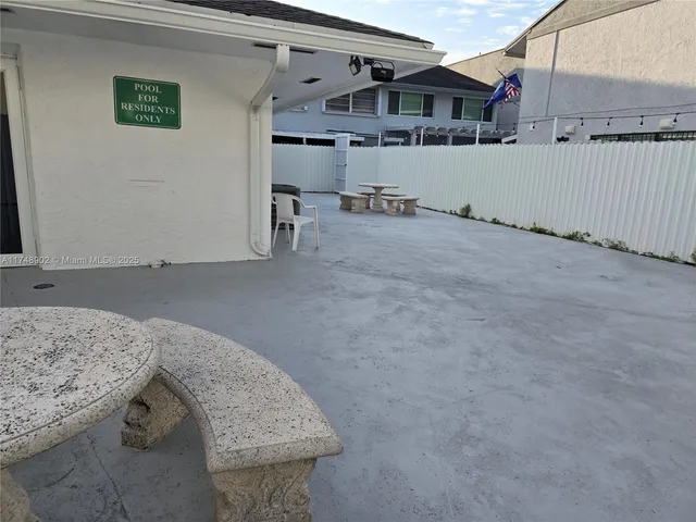 $314,900 | 8485 Southwest 156th Place, Unit 106, Miami, FL 33193