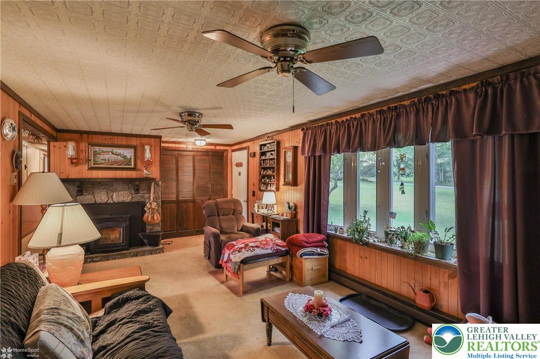 2480 Schlegel Road Bath, PA 18014 - Photo 4 of 30 Gallery Image 4