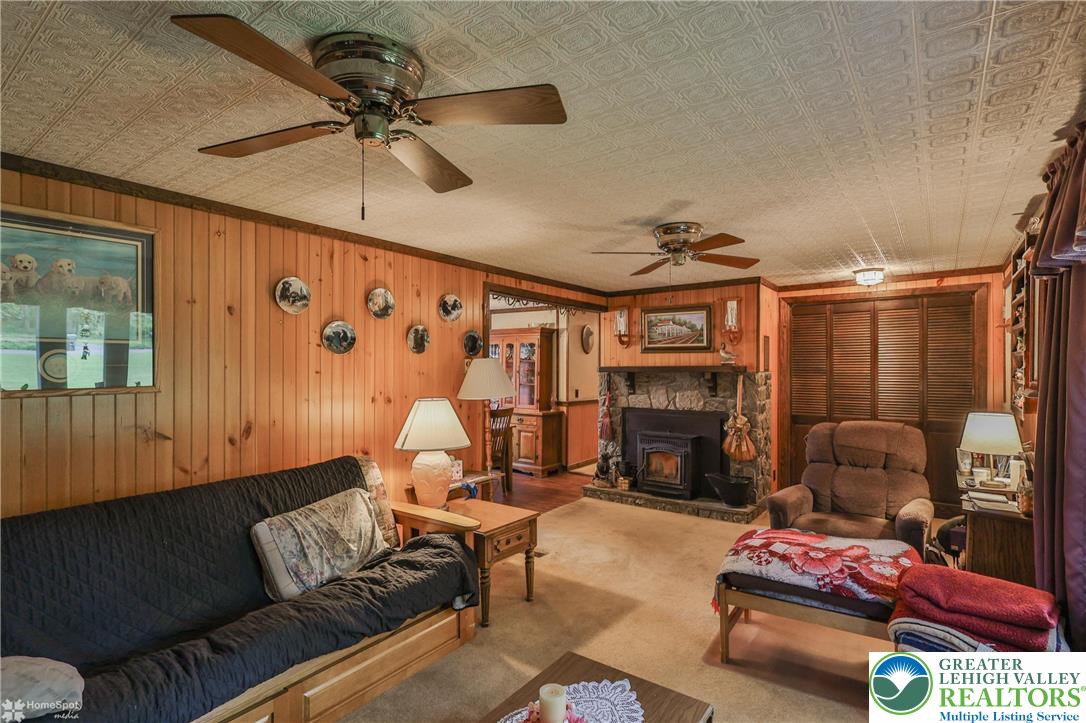 2480 Schlegel Road Bath, PA 18014 - Photo 5 of 30 Gallery Image 5