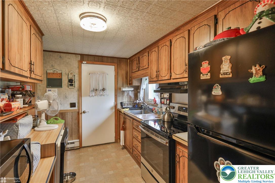 2480 Schlegel Road Bath, PA 18014 - Photo 9 of 30 Gallery Image 9