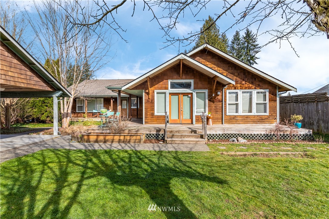 15921 179th Avenue Southeast Monroe, WA 98272 - Photo 1 of 27 a front view of house with yard and outdoor seating