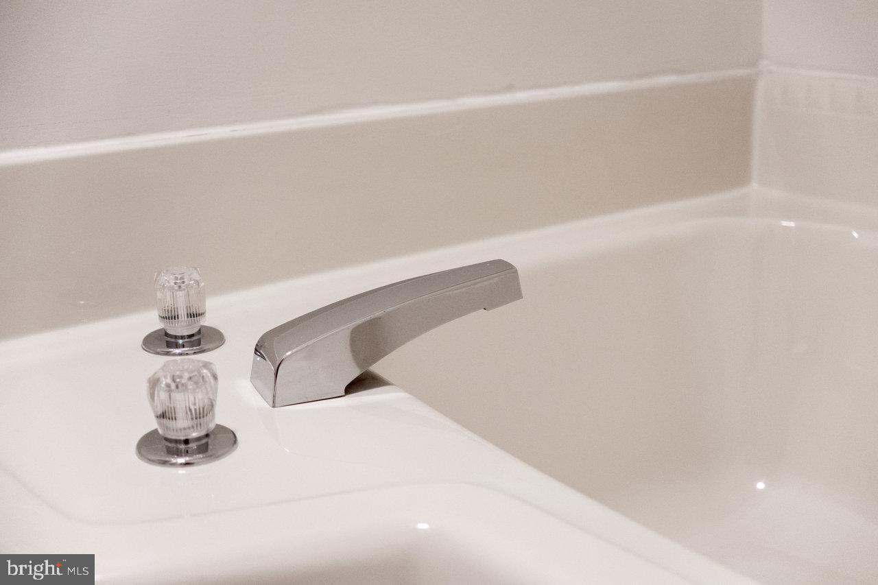 1529 Goodrich Road Stanley, VA 22851 - Photo 20 of 42 a close view of light in the background