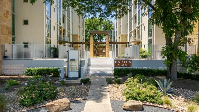 $675,000 | 1600 Barton Springs Road, Unit 4602, Austin, TX 78704