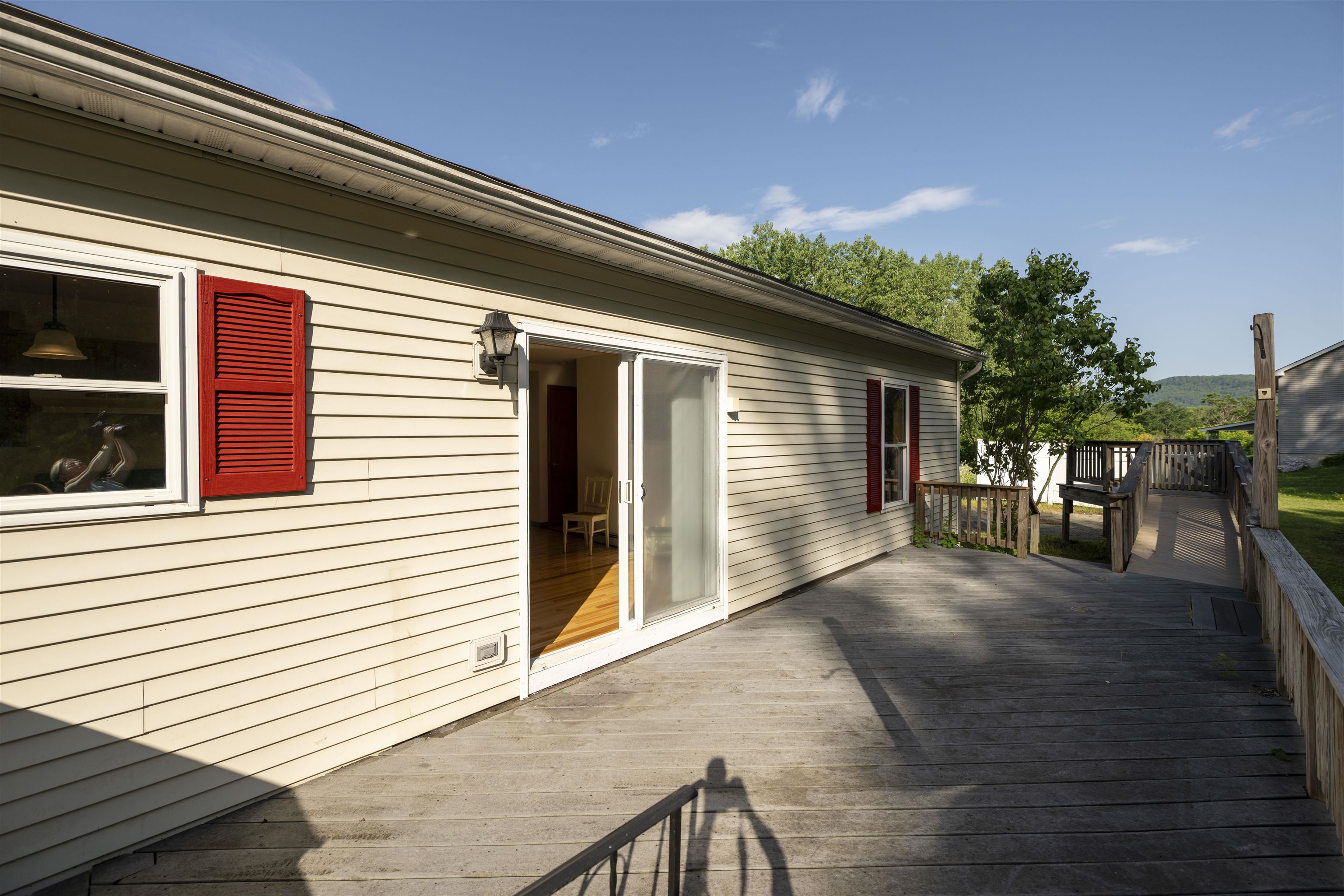100 Riverside Lane Royalton, VT 05068 - Photo 15 of 27