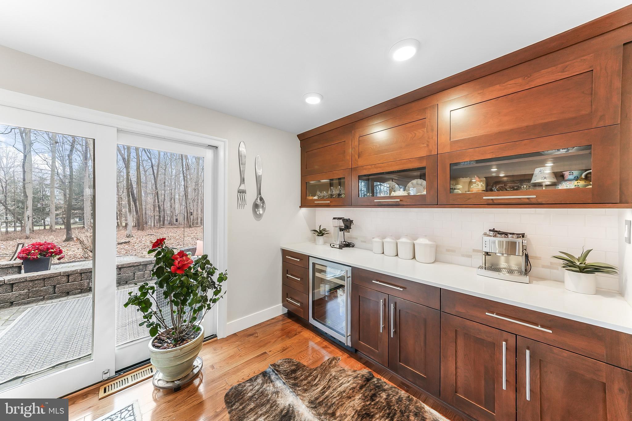535 Webb Road Chadds Ford, PA 19317 - Photo 15 of 49 a kitchen with a potted plant on the counter