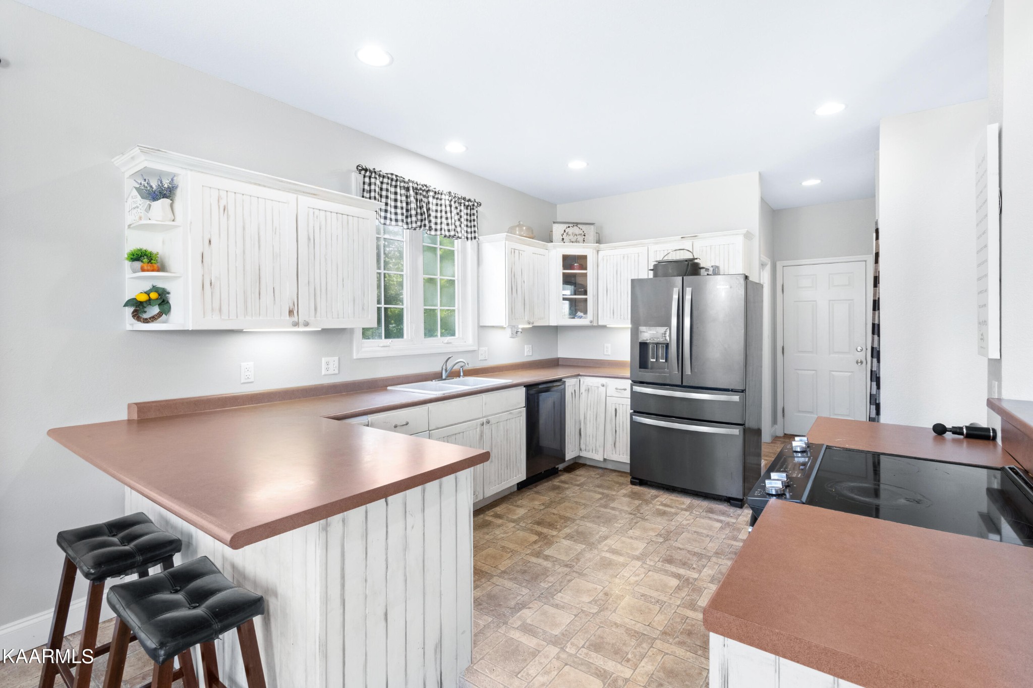 365 Gun Ridge Road Vonore, TN 37885 - Photo 6 of 38 Gallery Image 6