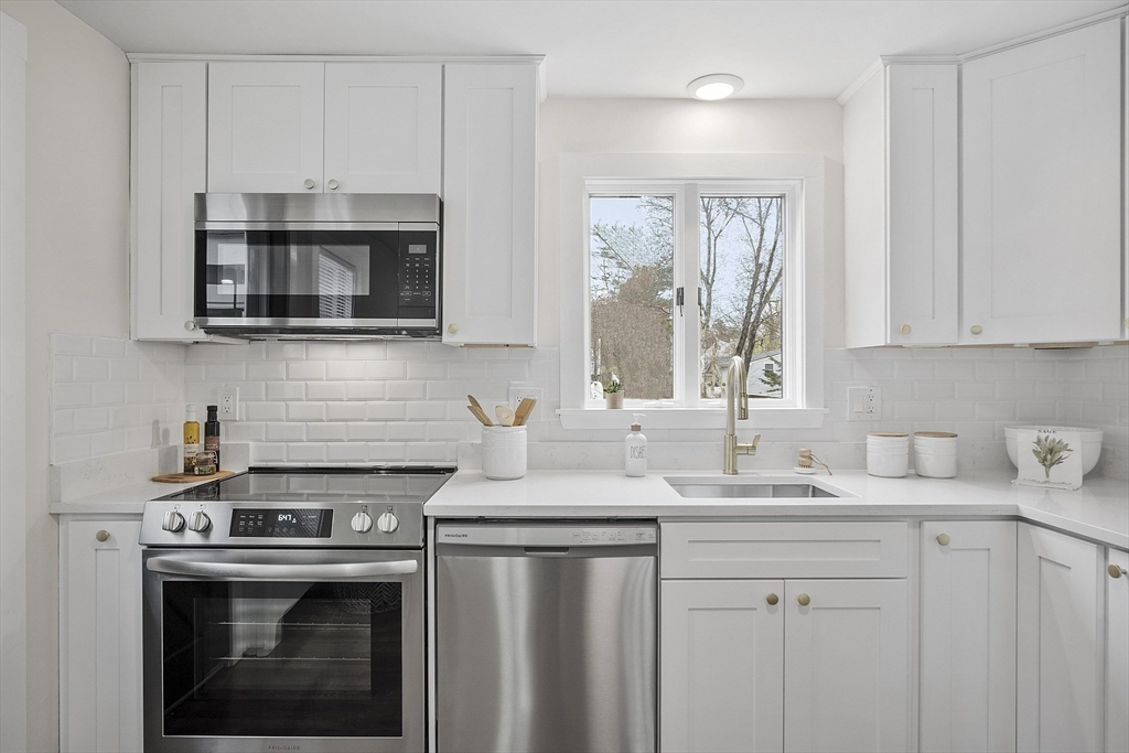 2 Swain Road Wilmington, MA 01887 - Photo 18 of 42 Gallery Image 18