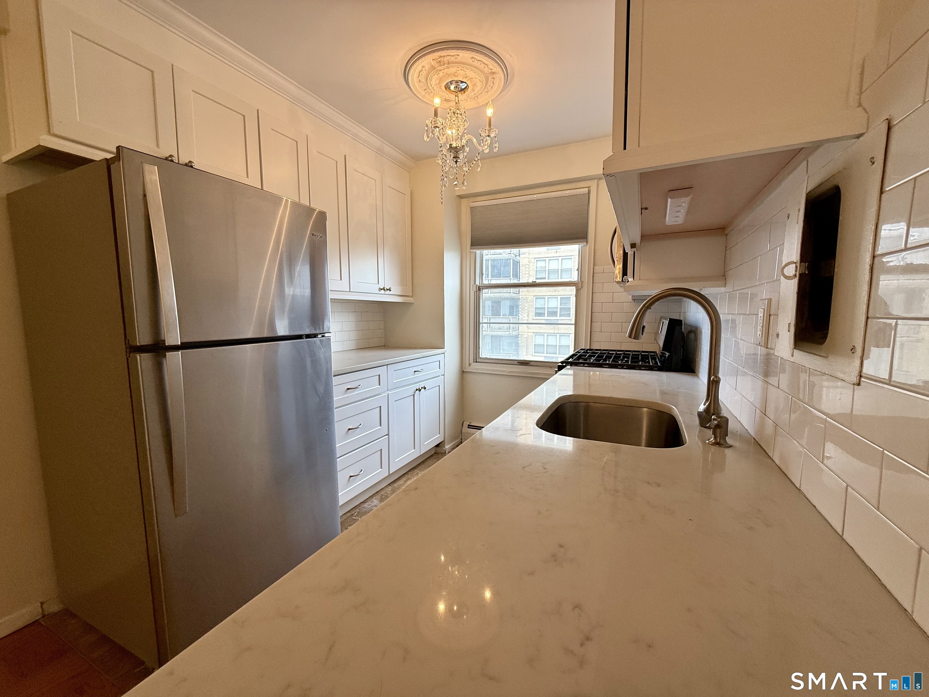30 Glenbrook Road, Unit 6A Stamford, CT 06902 - Photo 7 of 12