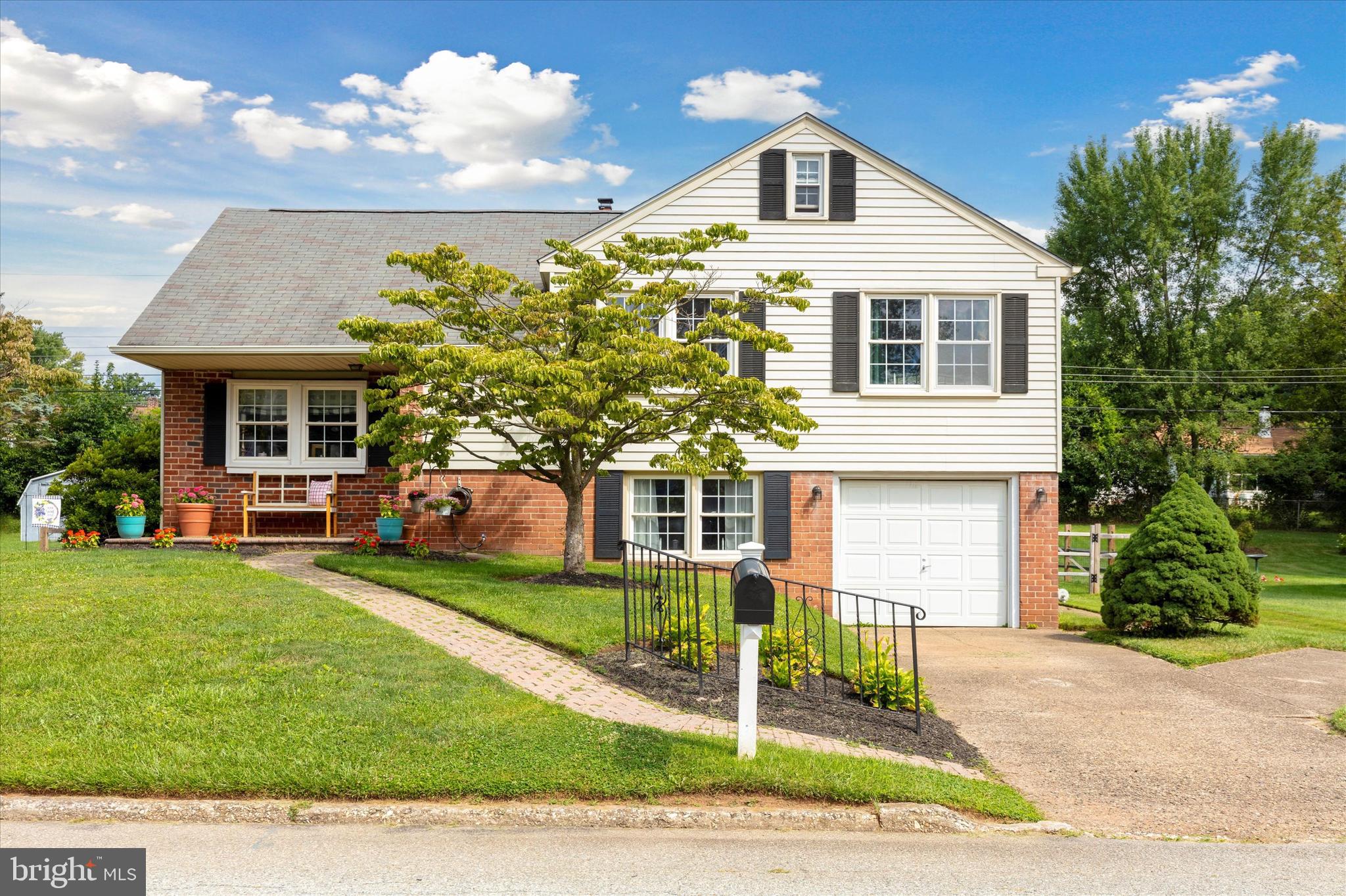 3121 Shirlene Road Norristown, PA 19403 - Photo 1 of 35 Gallery Image 1