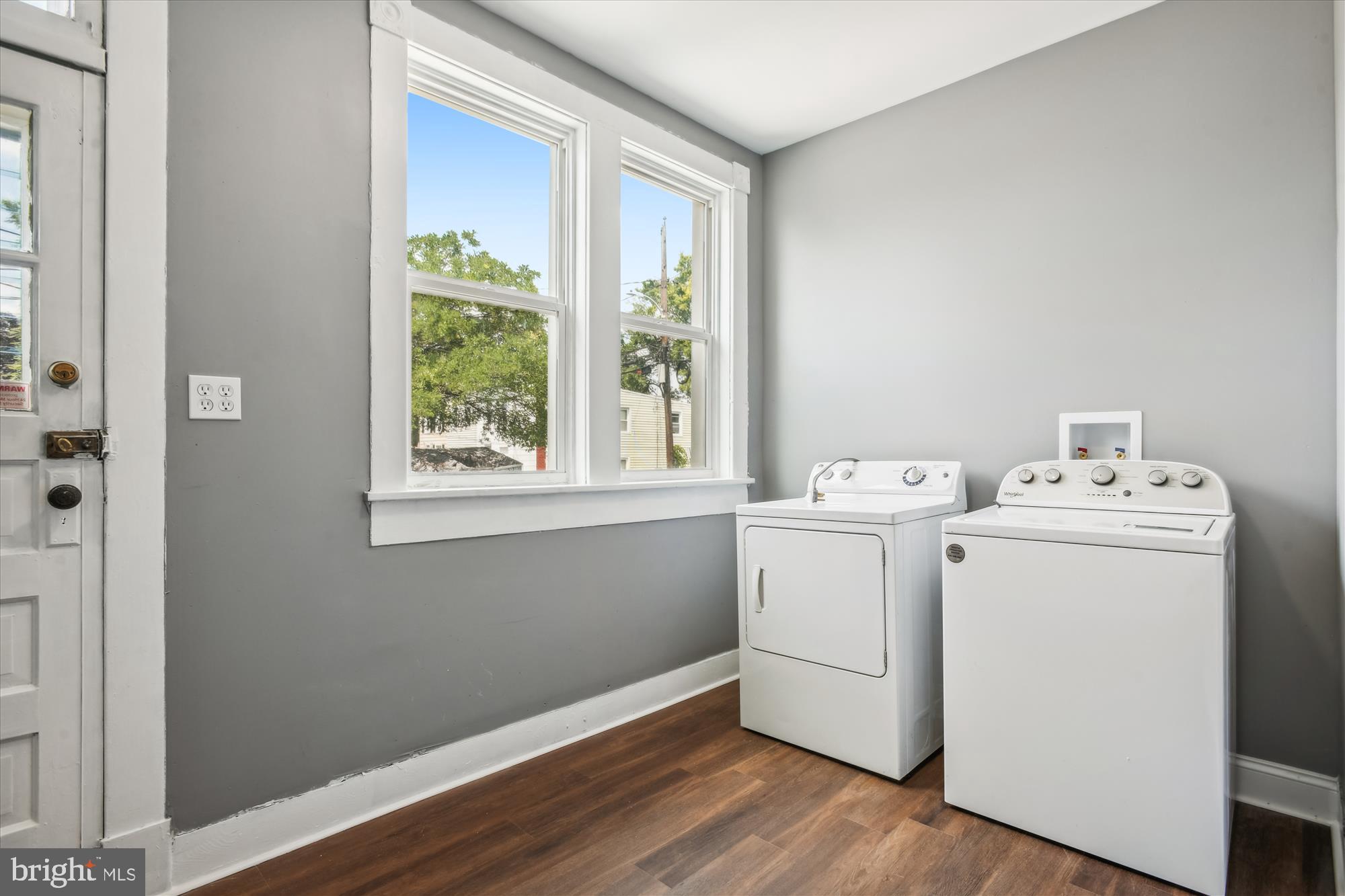 3716 6th Street Baltimore, MD 21225 - Photo 14 of 39 Laundry