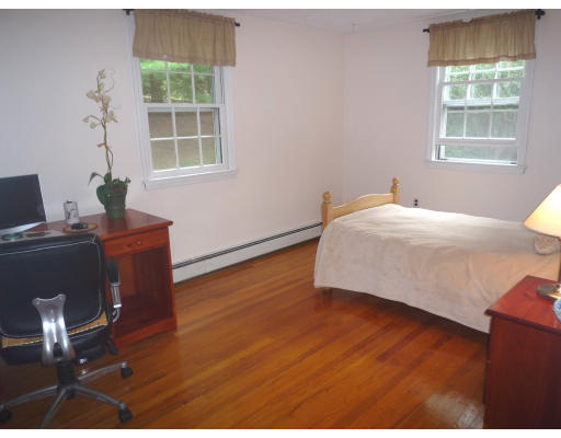 35 Simon Willard Road Acton, MA 01720 - Photo 5 of 15 Gallery Image 5