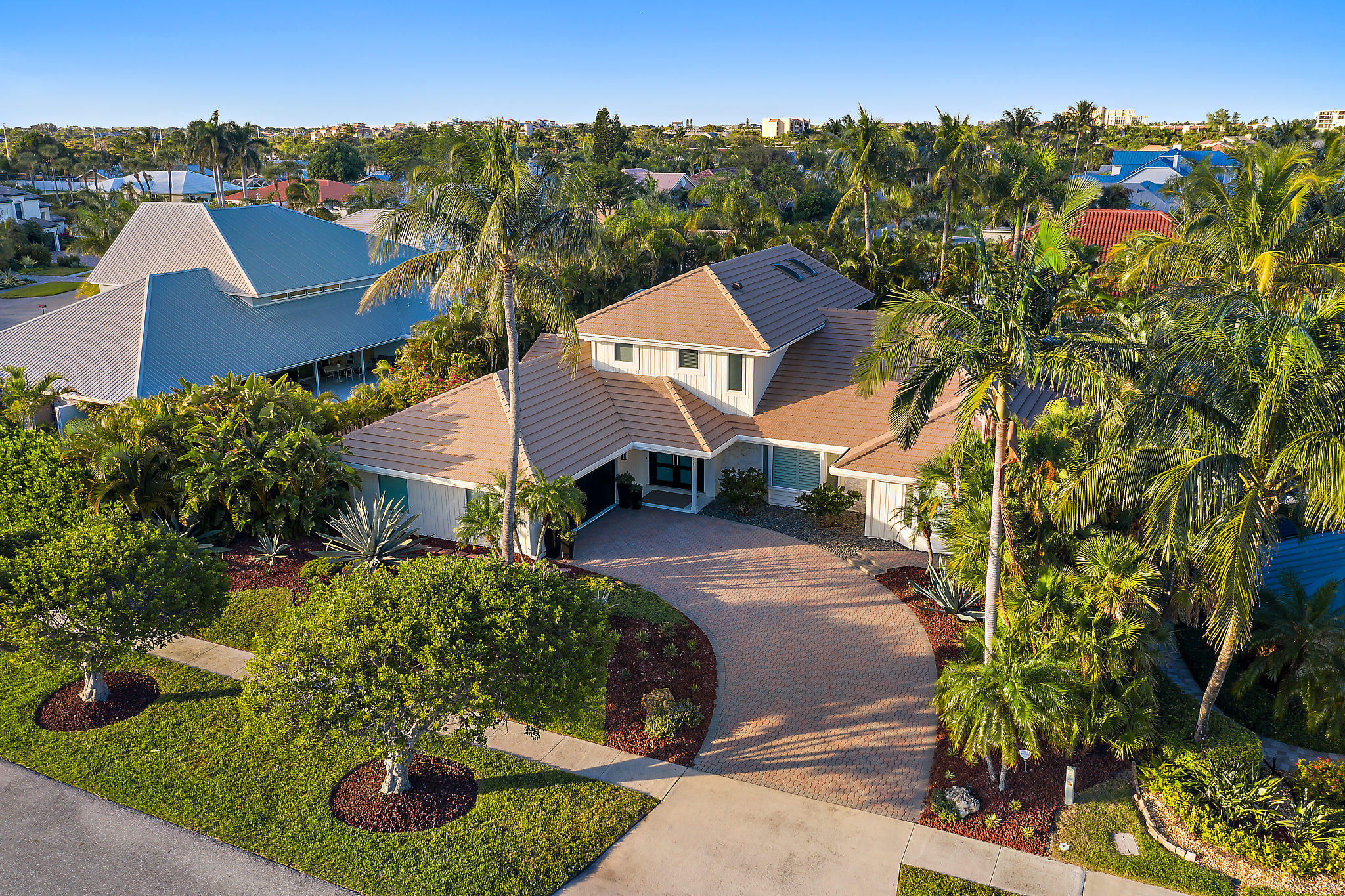 111 Olympus Way Jupiter, FL 33477 - Photo 43 of 47 021-111OlympusWay-Jupiter-FL-small