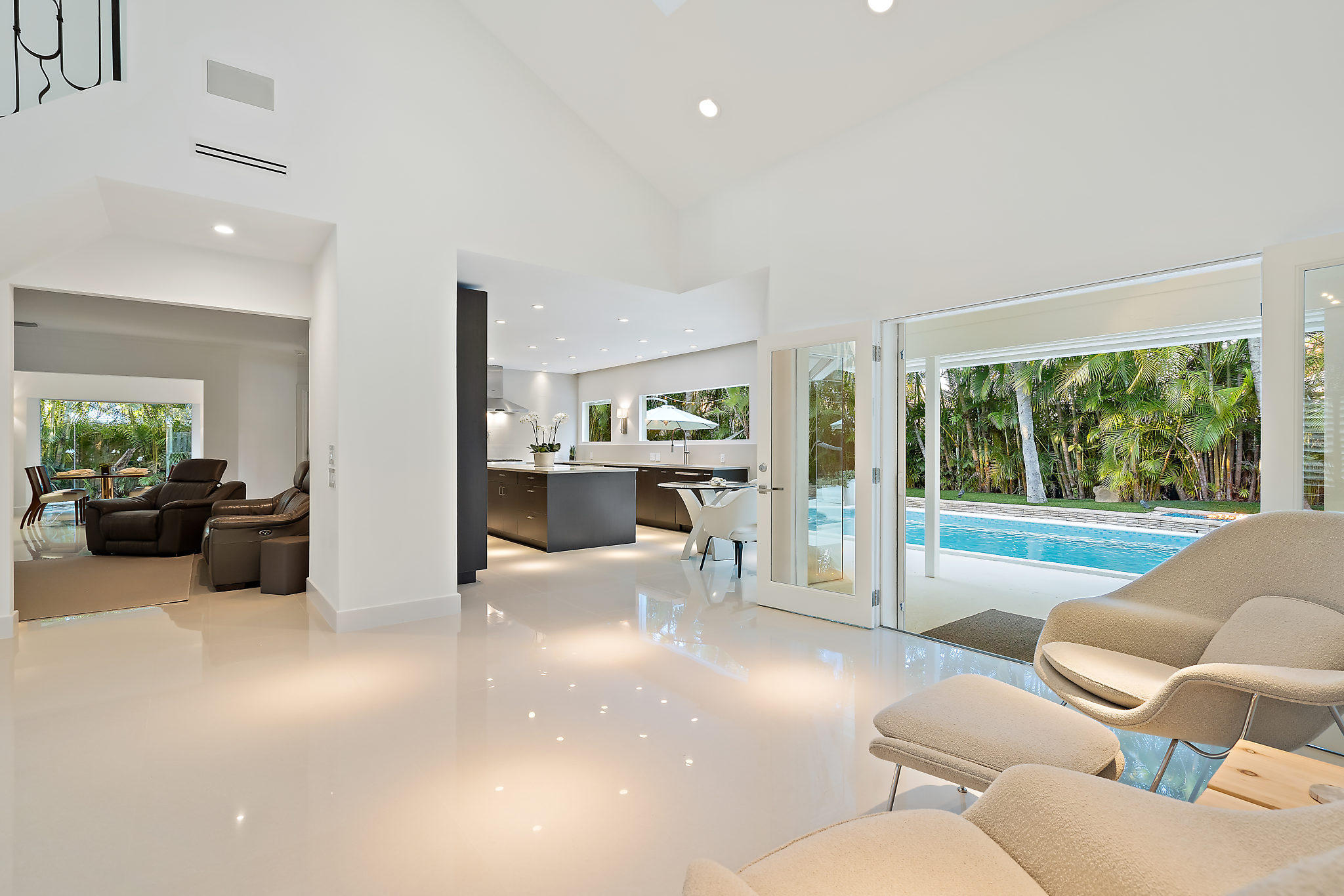 111 Olympus Way Jupiter, FL 33477 - Photo 8 of 47 016-111OlympusWay-Jupiter-FL-small