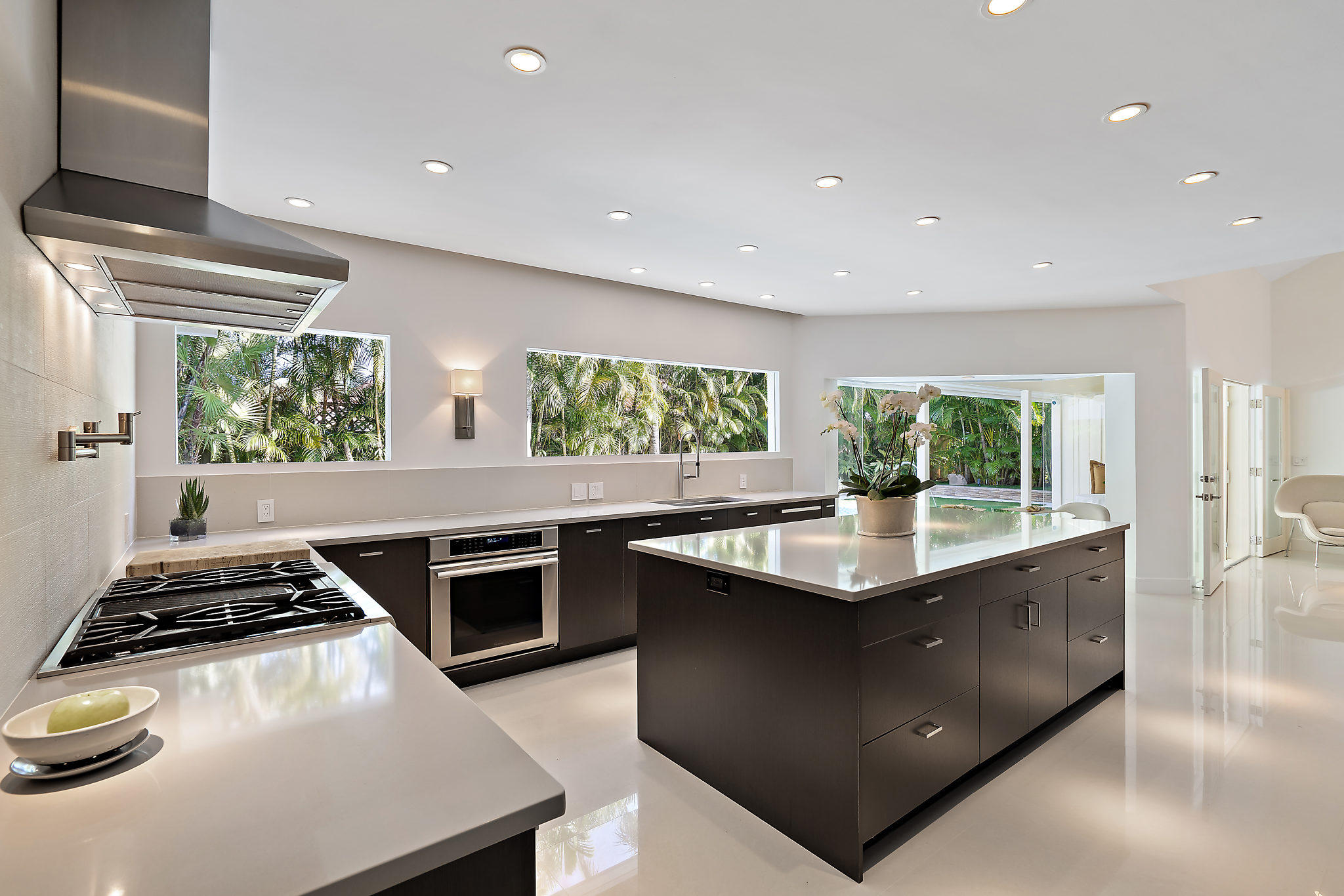 111 Olympus Way Jupiter, FL 33477 - Photo 10 of 47 024-111OlympusWay-Jupiter-FL-small