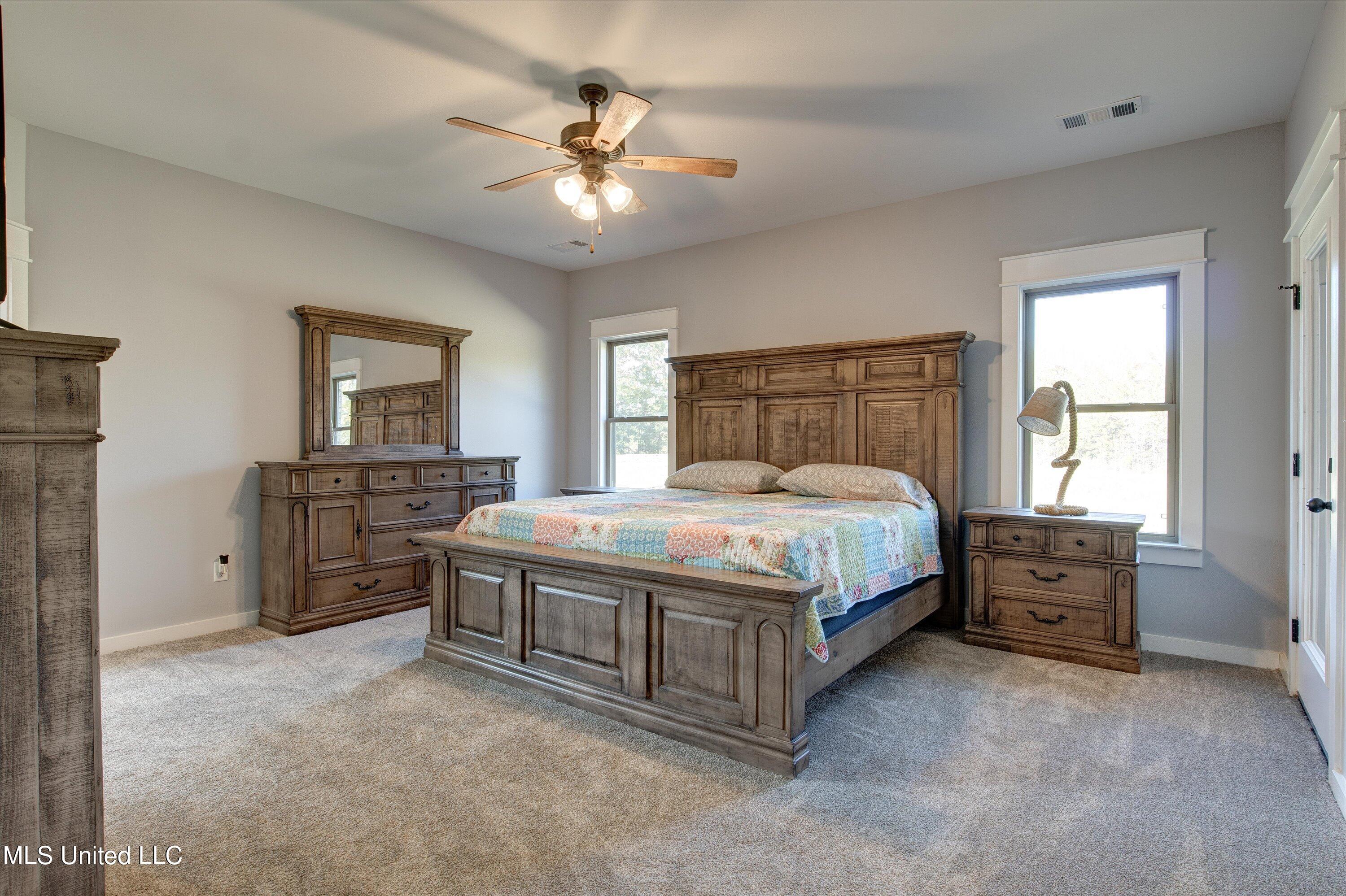 37 Burton Road Senatobia, MS 38668 - Photo 19 of 32 19-IMG_1960_1_2_6_7_8