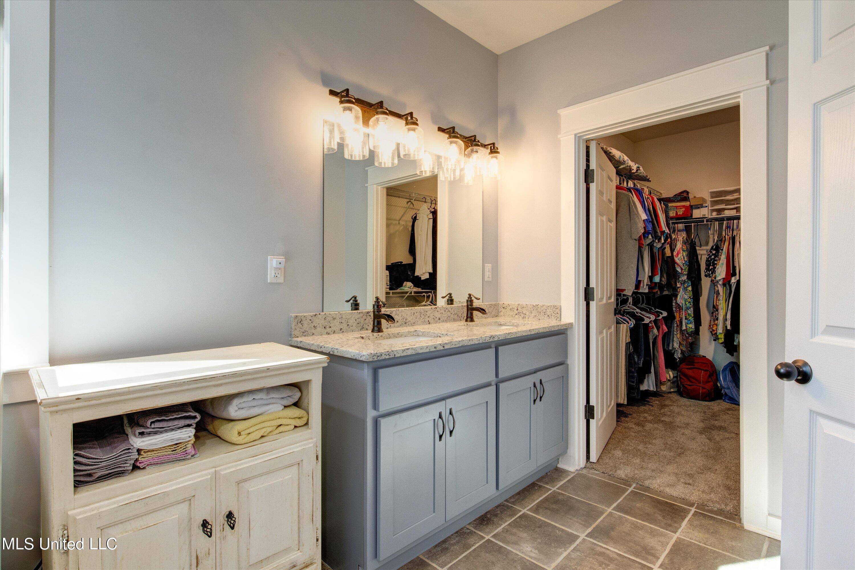 37 Burton Road Senatobia, MS 38668 - Photo 24 of 32 24-IMG_1990_1_2