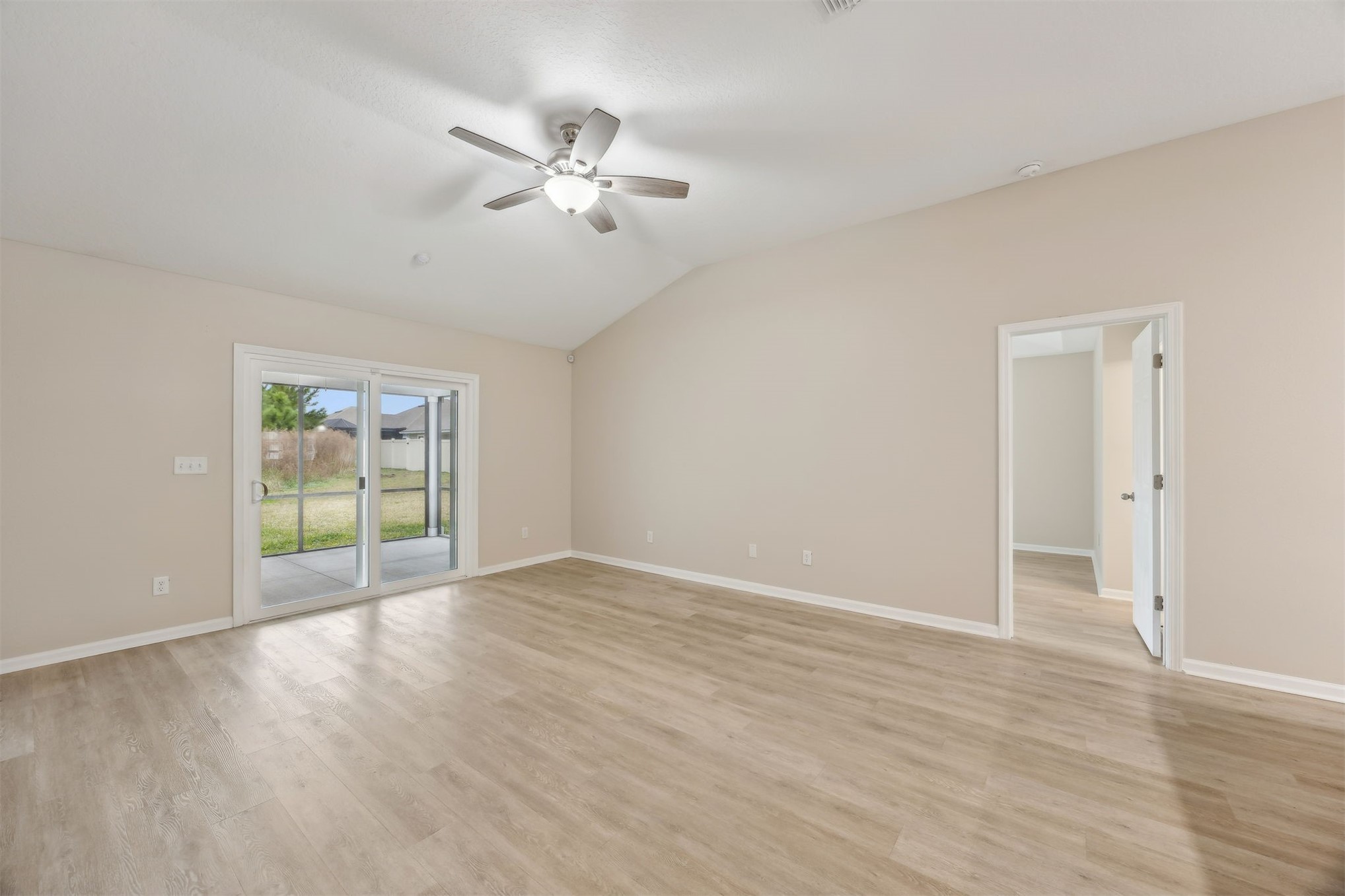 96735 Quartz Lane Yulee, FL 32097 - Photo 11 of 61 Family room