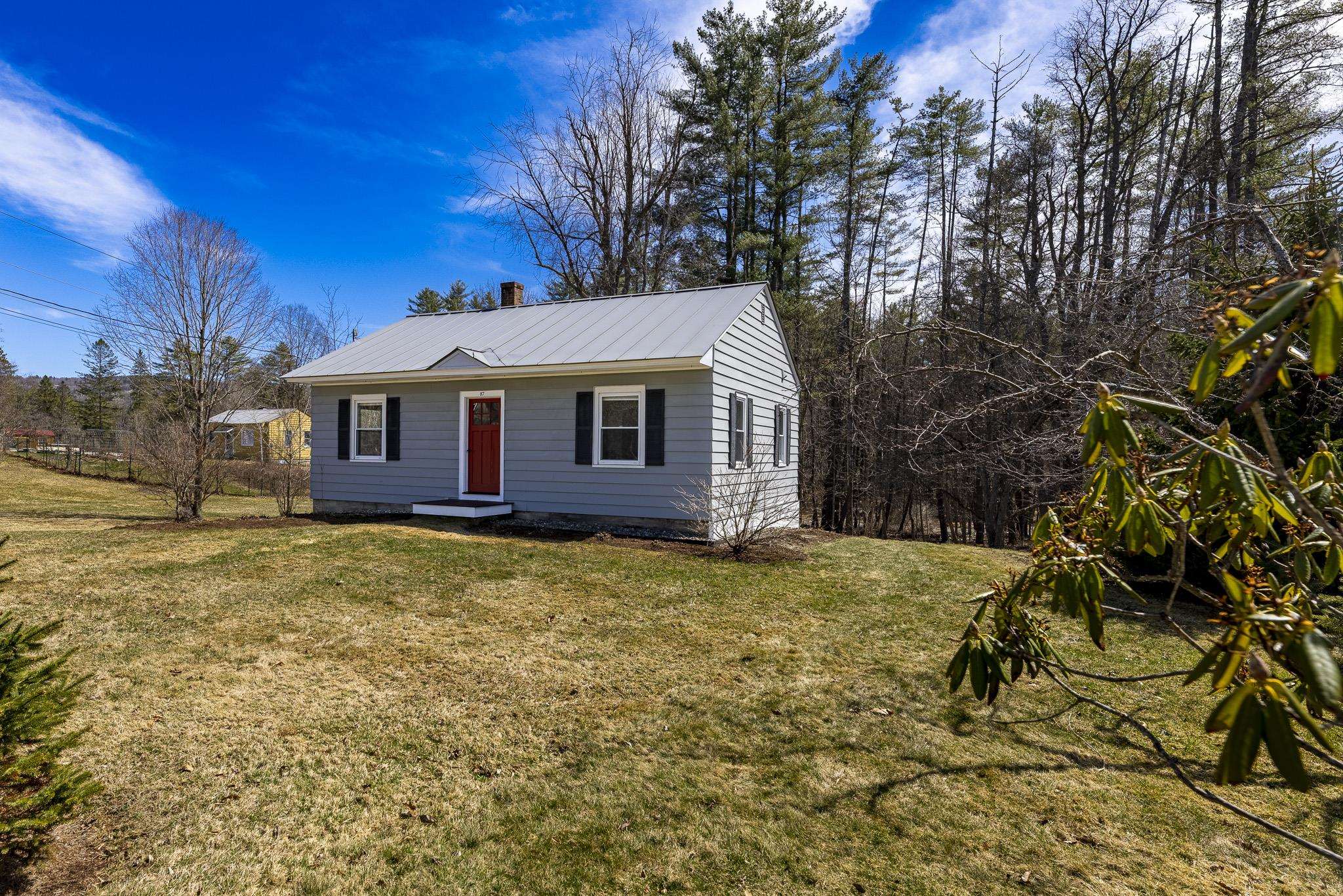 87 Greensboro Road Hanover, NH 03755 - Photo 3 of 26