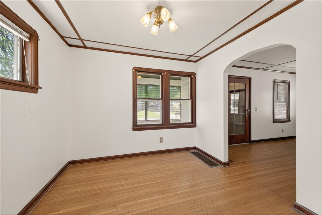 56 Langford Road Rochester, NY 14615 - Photo 8 of 35