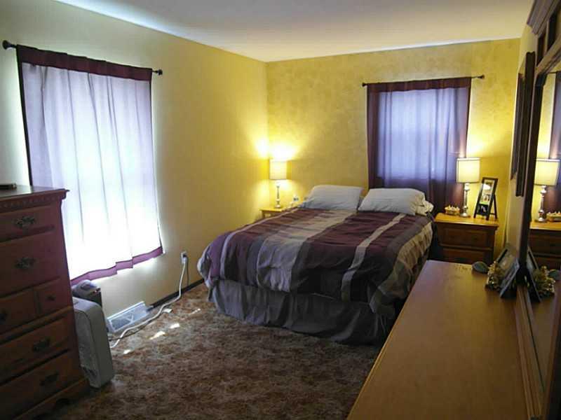 341 North Raceway Road Indianapolis, IN 46234 - Photo 12 of 24 Gallery Image 12