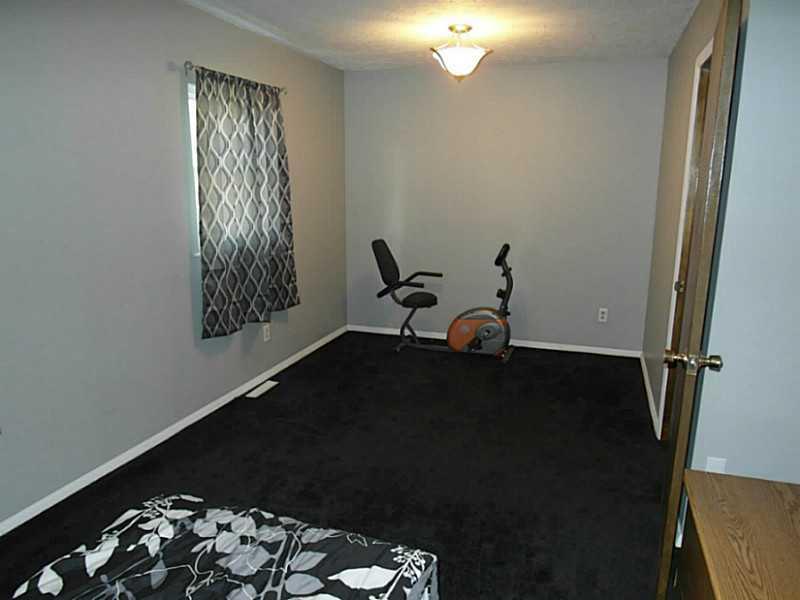 341 North Raceway Road Indianapolis, IN 46234 - Photo 15 of 24 Gallery Image 15