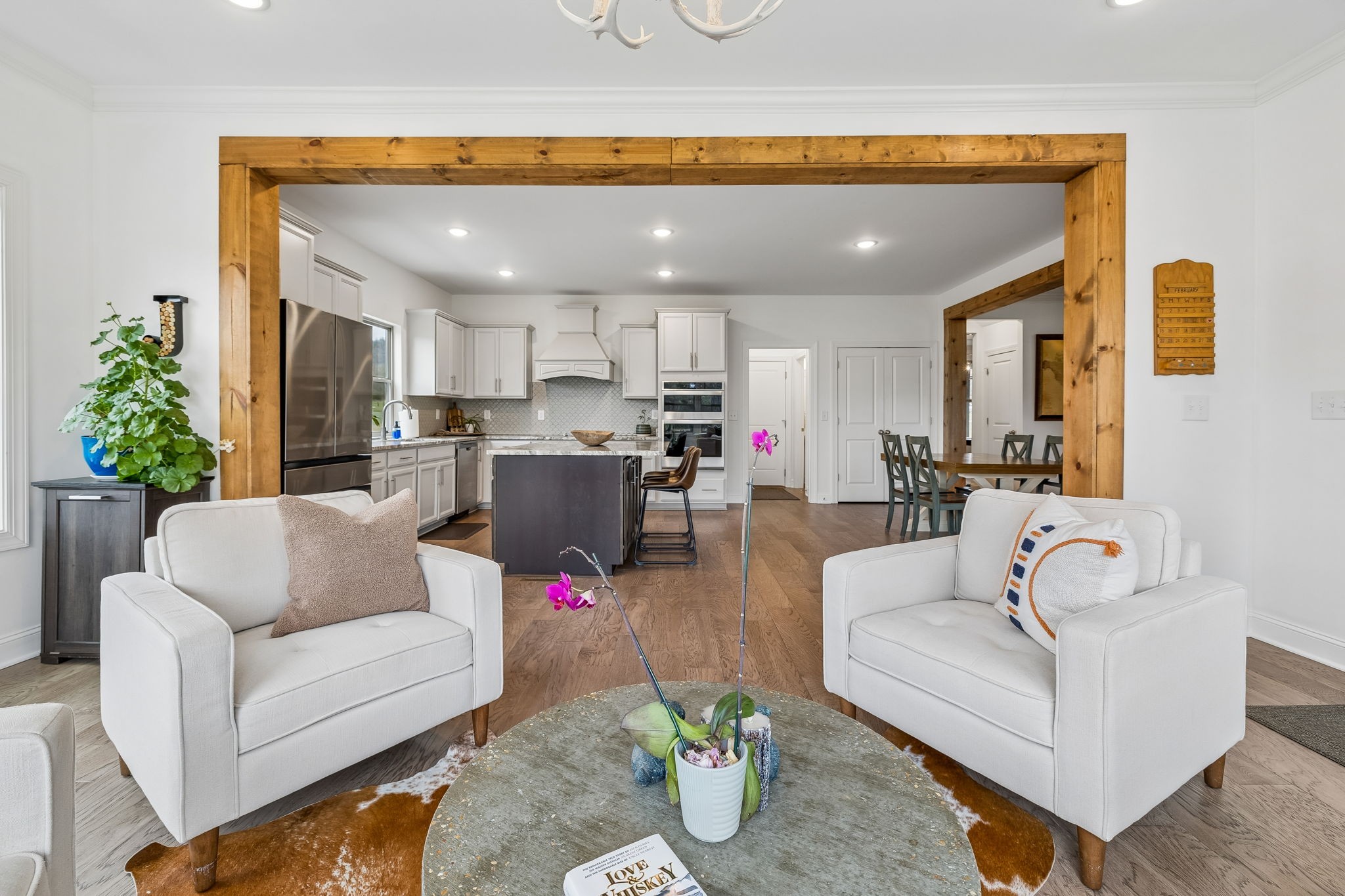 12745 North Milton Road Milton, TN 37118 - Photo 25 of 57 a living room with furniture and kitchen view