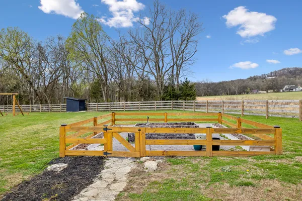 $835,000 | 12745 North Milton Road, Milton, TN 37118