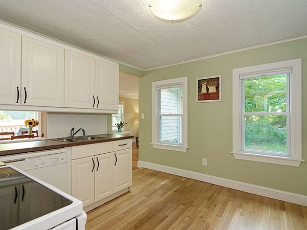 34 Jennings Road Waltham, MA 02451 - Photo 6 of 26 Gallery Image 6
