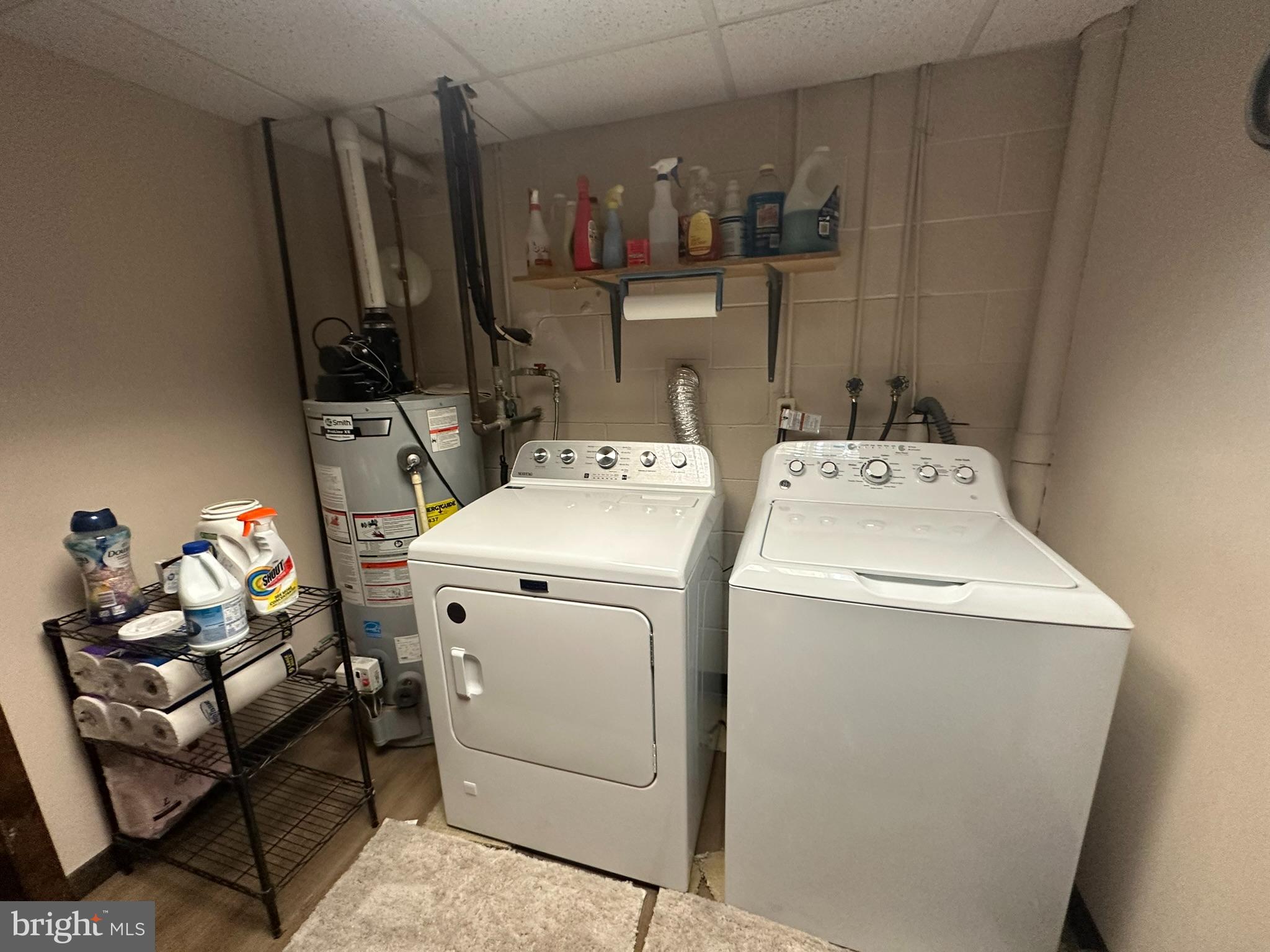 4829 Lehman Road Spring Grove, PA 17362 - Photo 29 of 42 a utility room with dryer and washer