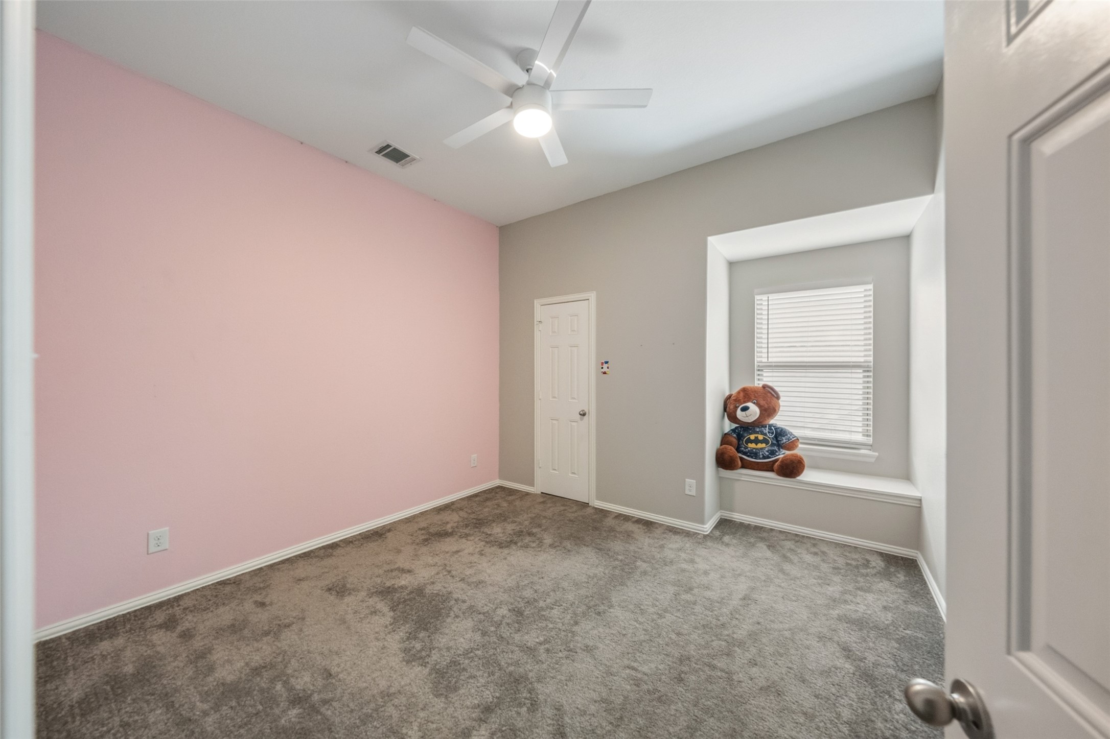 8109 Threadtail Street Conroe, TX 77385 - Photo 26 of 33