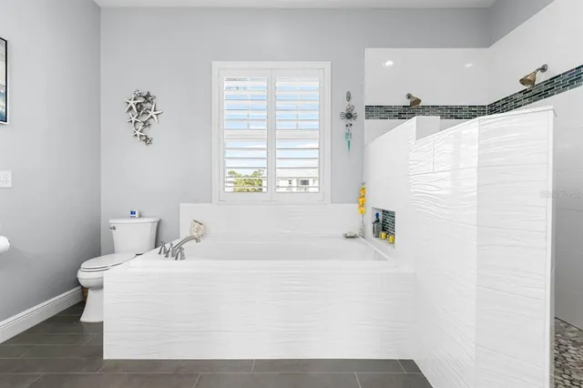 $825,000 | 404 Inlet Road, Ruskin, FL 33570