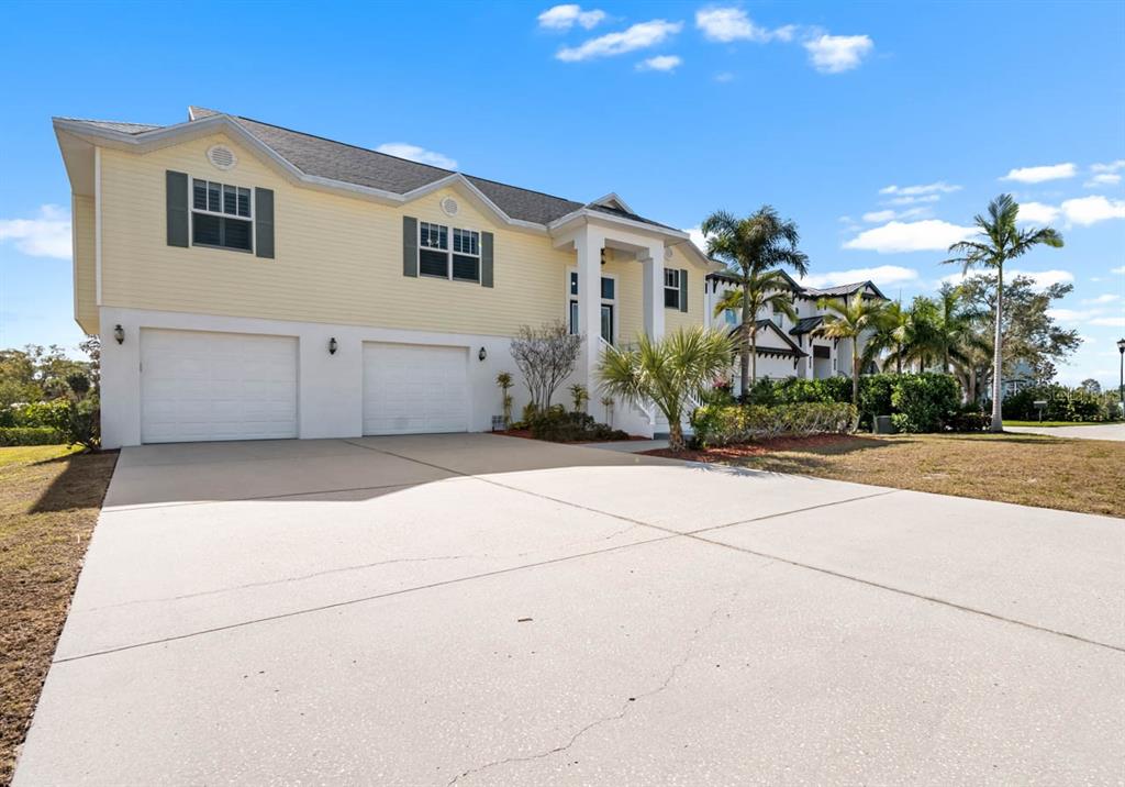 404 Inlet Road Ruskin, FL 33570 - Photo 3 of 67