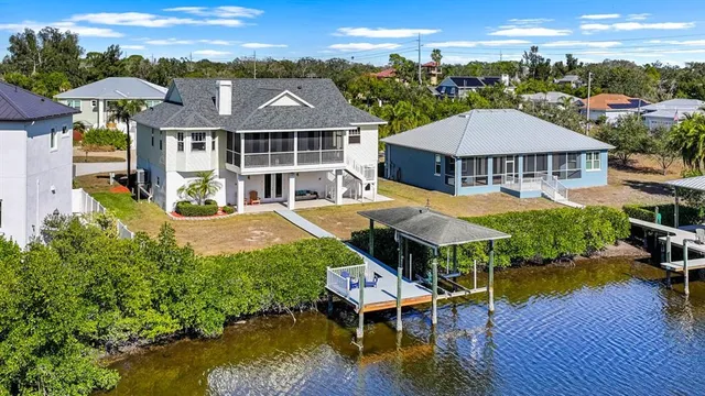 $825,000 | 404 Inlet Road, Ruskin, FL 33570