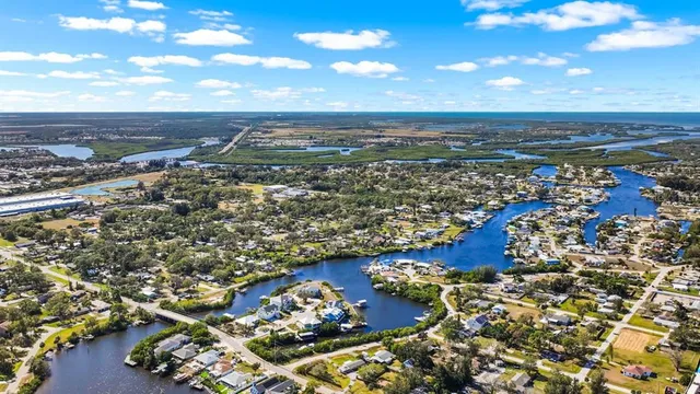 $825,000 | 404 Inlet Road, Ruskin, FL 33570