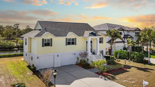 $825,000 | 404 Inlet Road, Ruskin, FL 33570